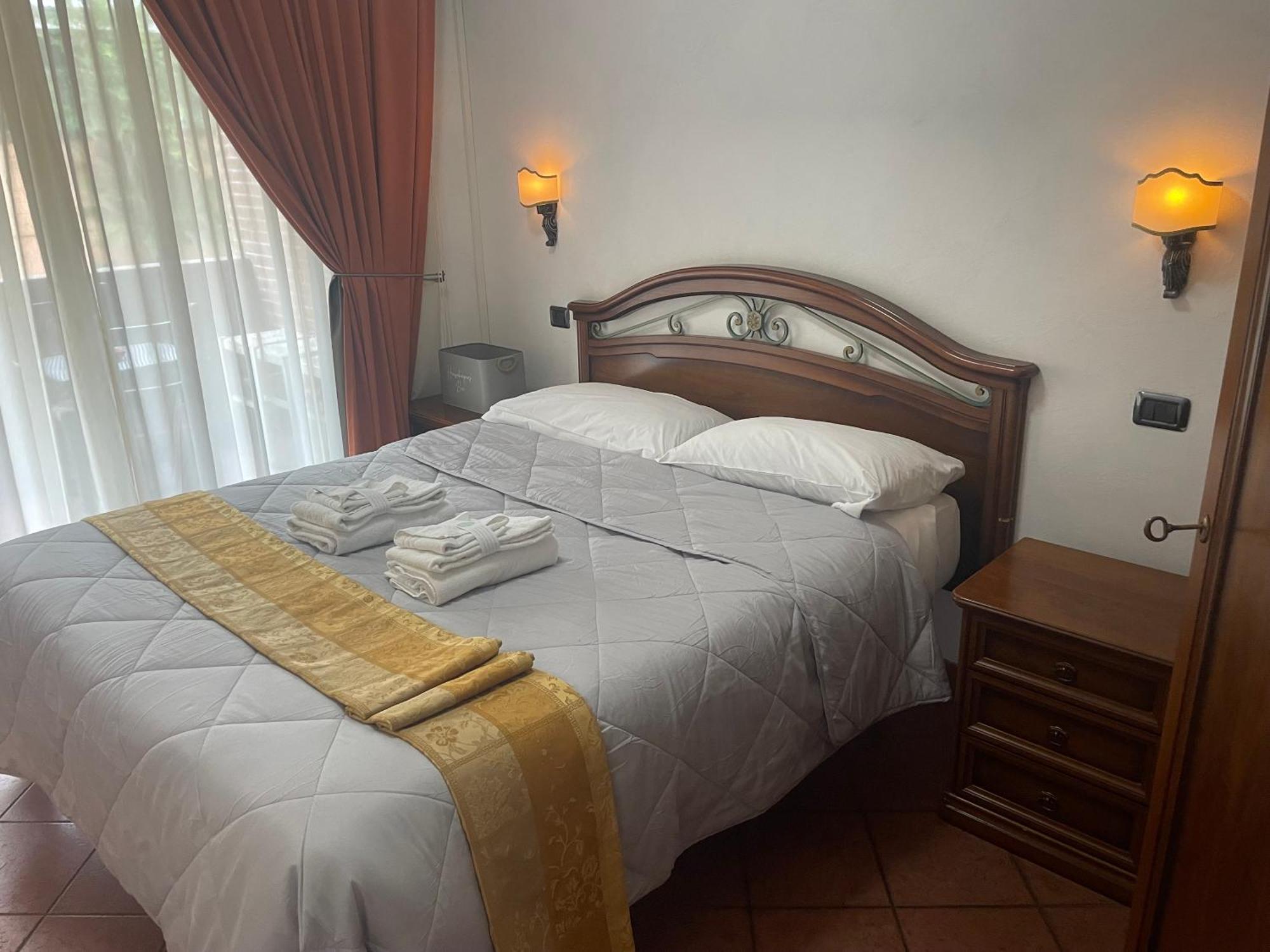 Euro House Inn Airport Fiumicino Eksteriør billede